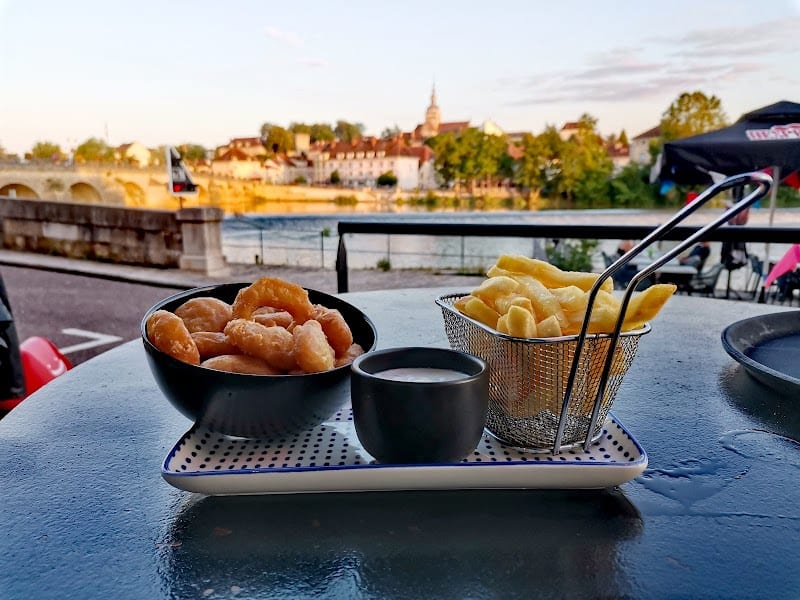 Restaurant Bar de l’Écluse à Gray, France