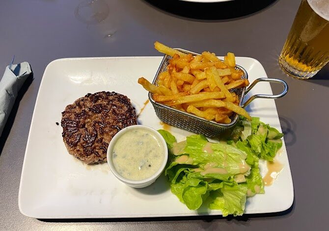 Restaurant Bar Le Centre à Épernay, France