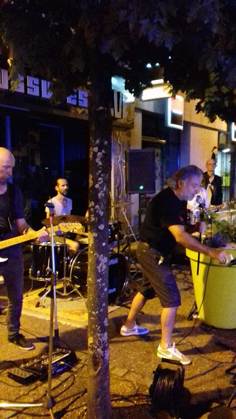 Restaurant Bar Le Commerce à Mirecourt, France