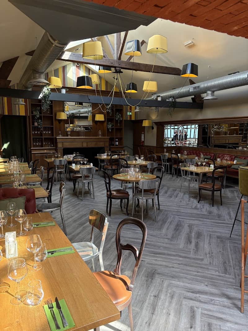 Restaurant BASTA ! RISTORANTE E BAR à Reims, France