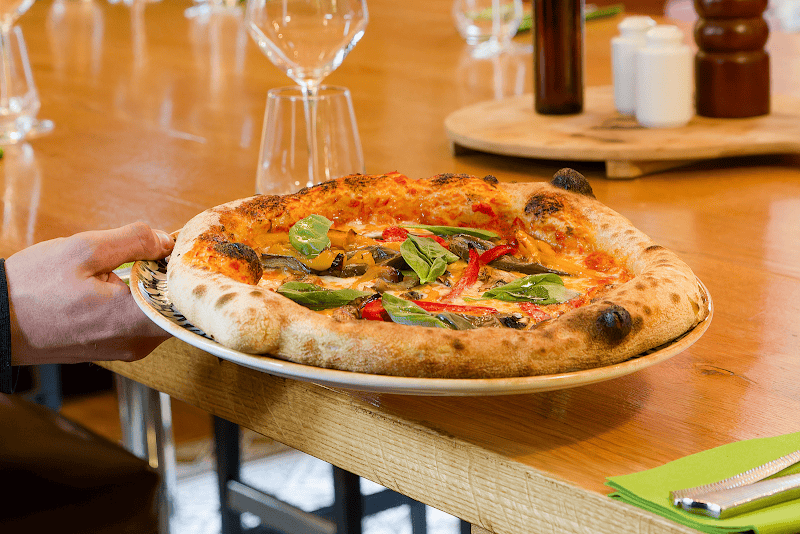 Restaurant BASTA ! RISTORANTE E BAR à Reims, France