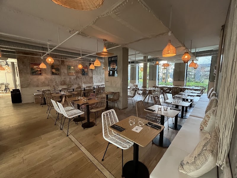 Restaurant BAY SIDE à Ivry-sur-Seine, France