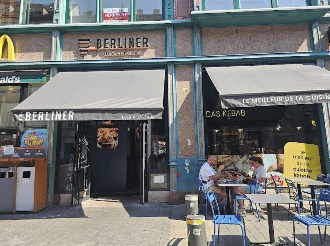 Restaurant Berliner Das Original – Kebab à Strasbourg, France