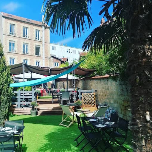 BERYTUS Café Restaurant à Pontoise, France