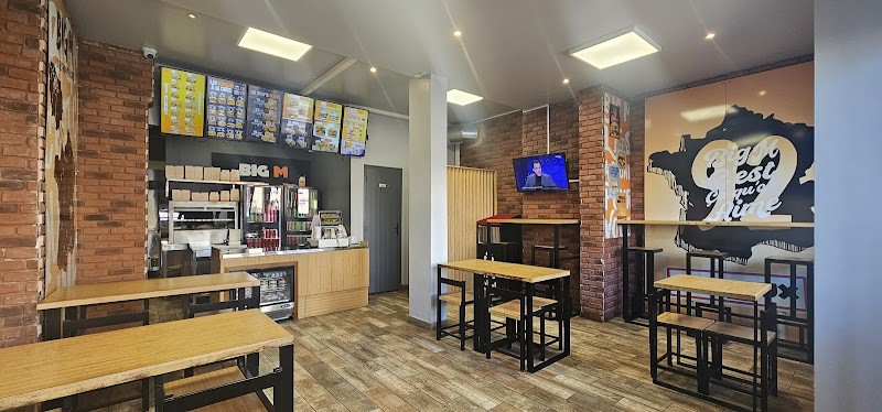 Restaurant Big M à Bagneux, France