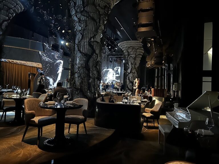Restaurant Birds Dubai à Dubaï, Émirats arabes unis — photo 1