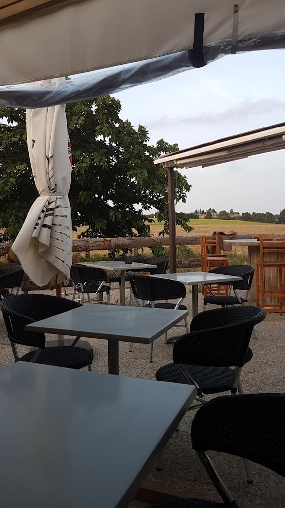 Restaurant BISTRO 113 à Saint-Martin-Lalande, France