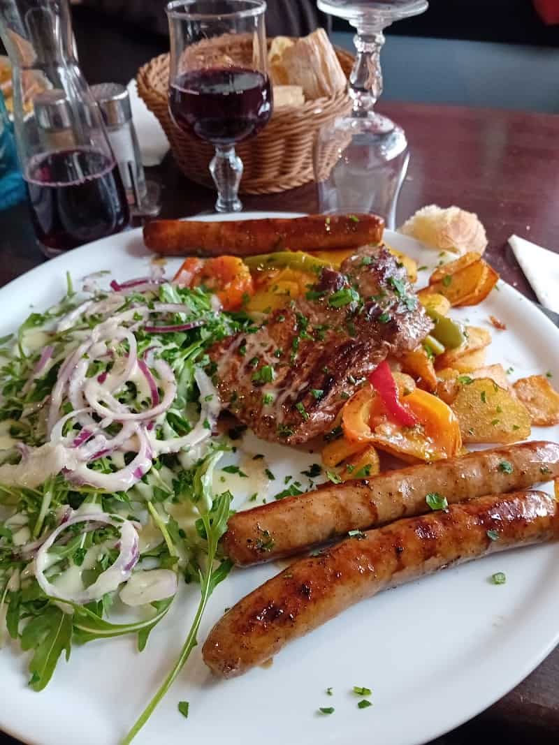 Restaurant Bistrot de la Tour à Aulnay-sous-Bois, France