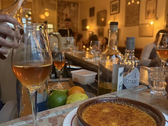 Restaurant Bistrot Des Tournelles à Paris, France