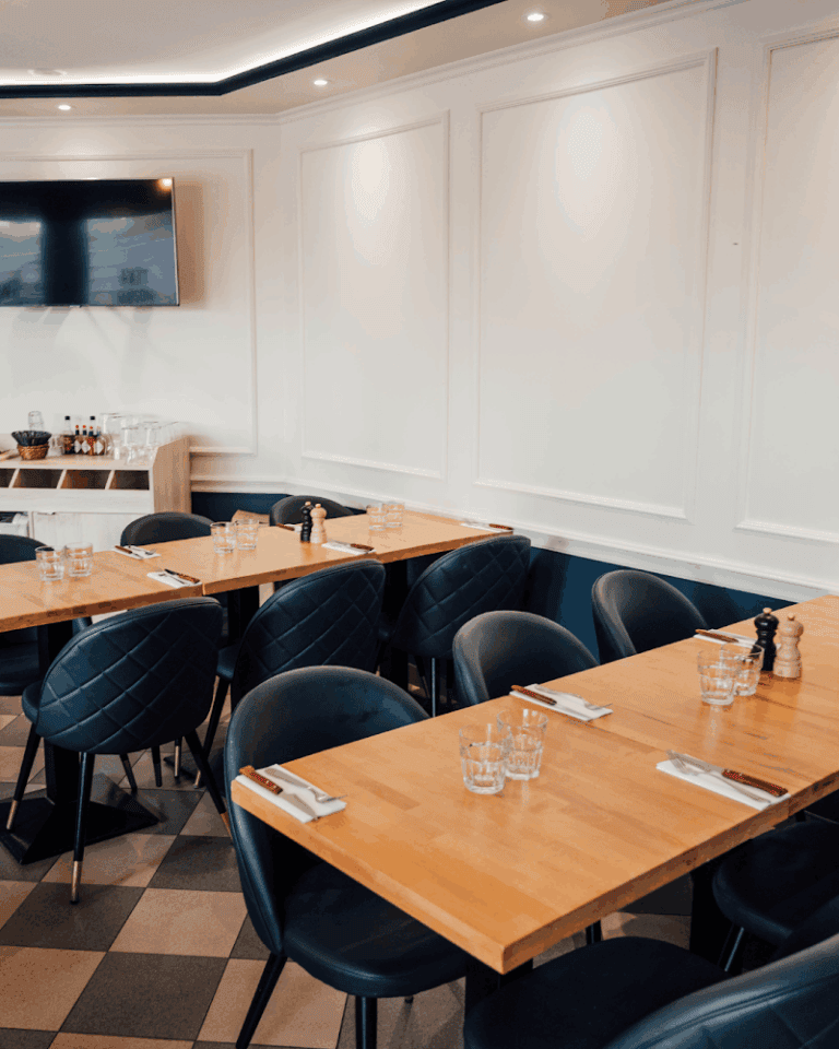 Restaurant BISTROT L’AUBERGE à Ivry-sur-Seine, France — photo 1
