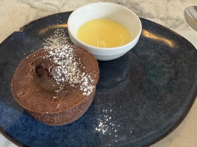 Restaurant Bistrot Lupin – Bécon les Bruyères à Courbevoie, France