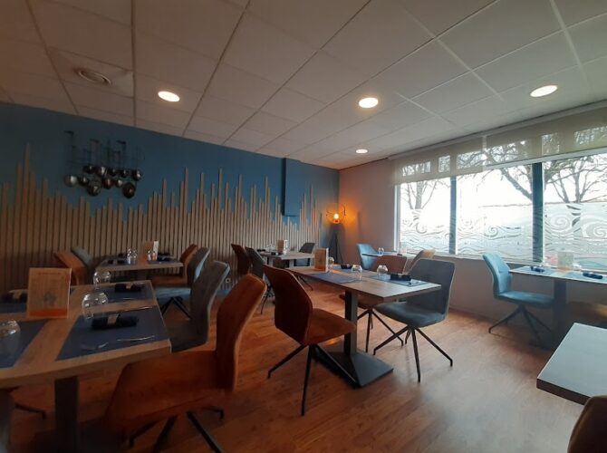 Restaurant Blue Marine à Villeneuve-sur-lot, France