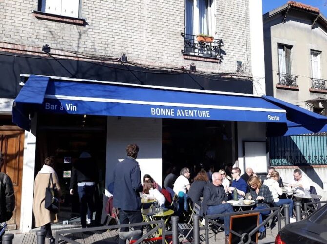 Restaurant Bonne Aventure à Saint-Ouen-sur-Seine, France