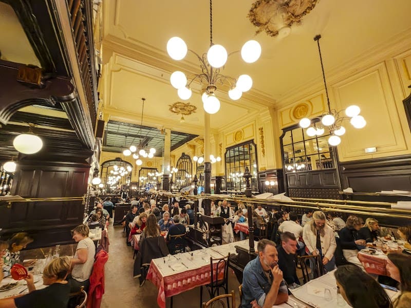 Restaurant Bouillon Chartier Grands Boulevards à Paris, France