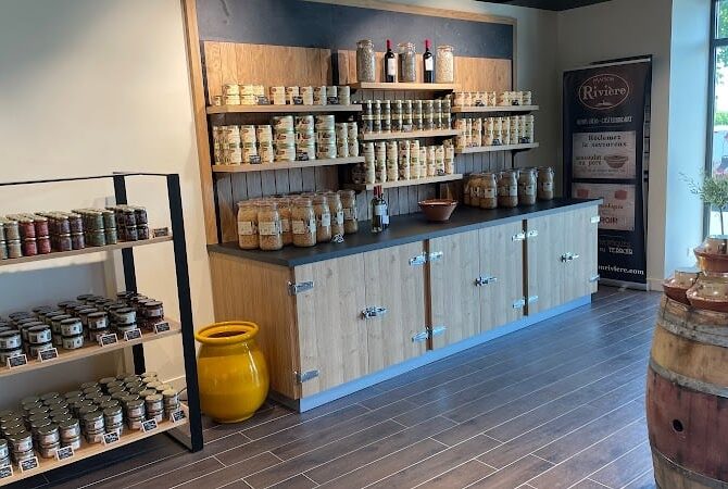 Restaurant Boutique Maison Rivière – Vente Cassoulet frais & Plats français du Sud-ouest – Castelnaudary à Castelnaudary, France