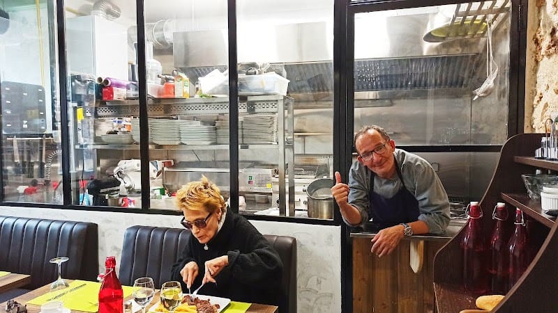 Restaurant BRASSERIE DES 5 FRERES à Ivry-sur-Seine, France