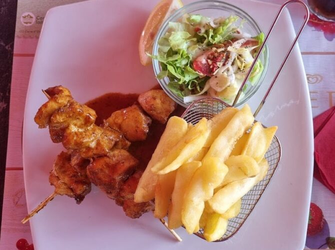 Restaurant Brasserie des Bateliers à Gray, France