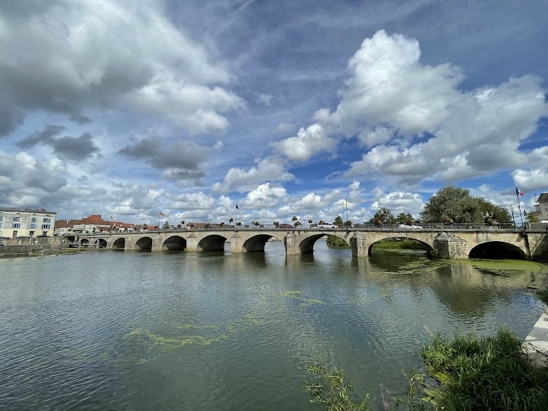 Restaurant Brasserie des Bateliers à Gray, France