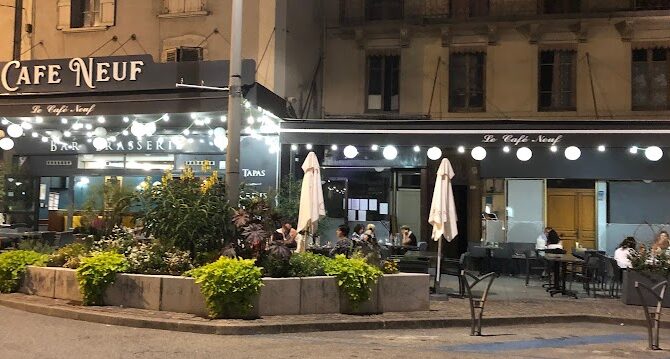 Restaurant Brasserie La café neuf à Belley, France