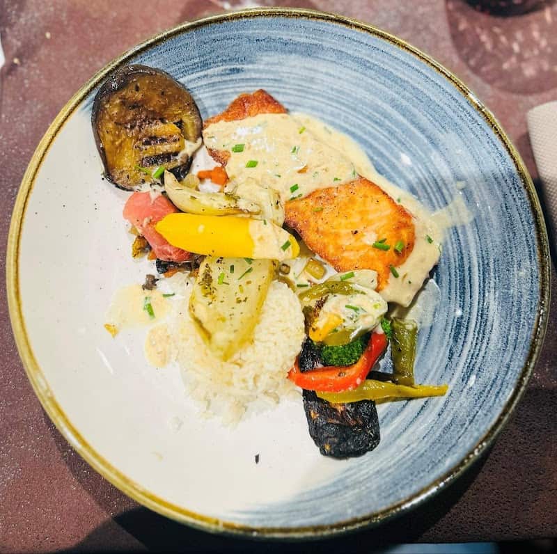 Restaurant Brasserie Le Bretagne à Dinan, France