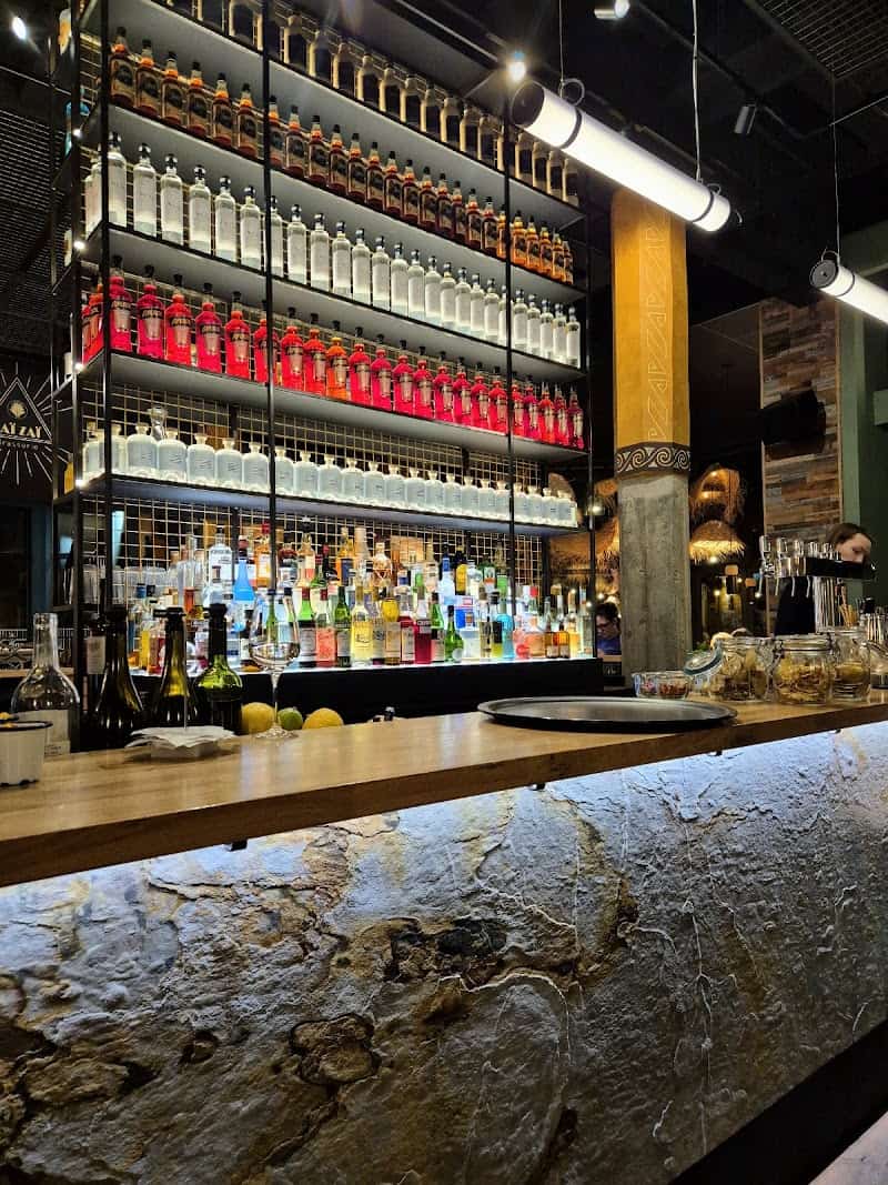 Restaurant Brasserie Zaï Zaï à Dinan, France