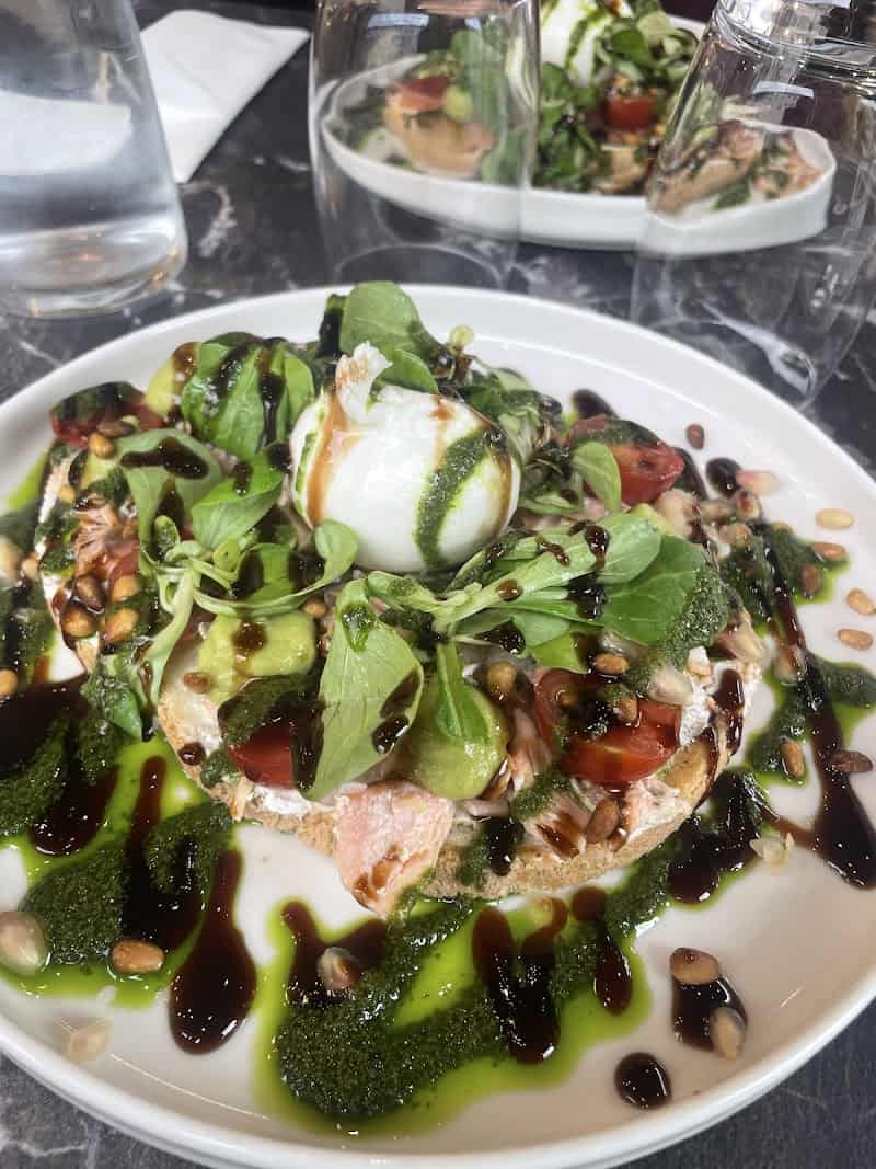 Restaurant Brunch à L’ Ambassade à Gennevilliers, France