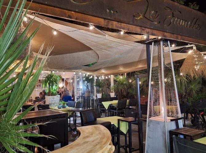 Restaurant C’ LA FAMILLE à Bormes-les-Mimosas, France