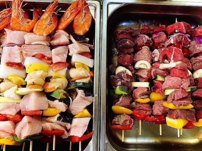 Restaurant C’ LA FAMILLE à Bormes-les-Mimosas, France