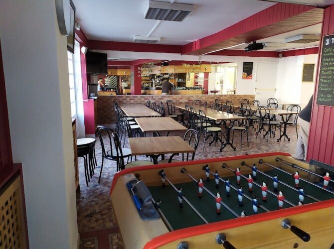 Restaurant Café de Cheptainville à Cheptainville, France