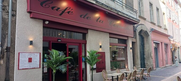 Restaurant Café de la Comedie à Carcassonne, France — photo 1