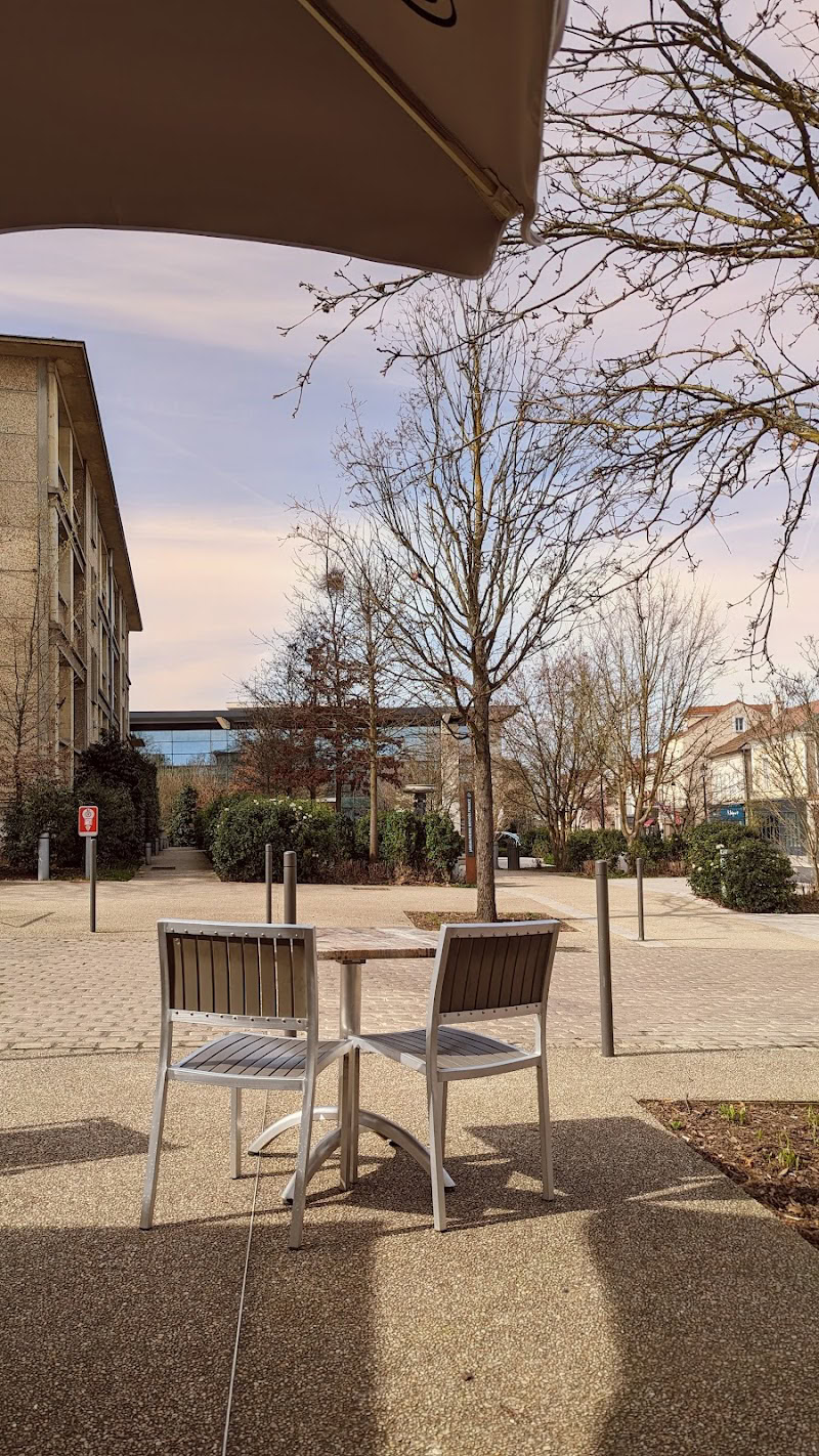 Restaurant Cafe De La Mairie à Montgeron, France