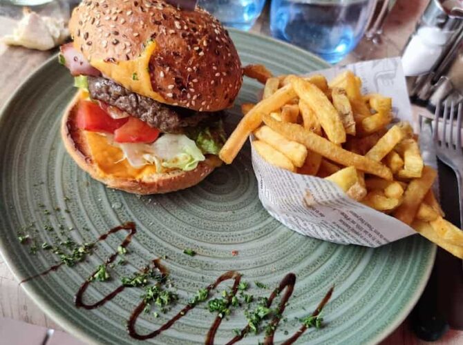 Restaurant Café de Paris à Argentan, France