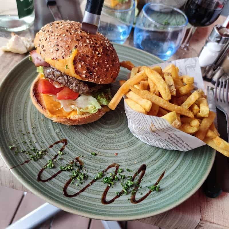 Restaurant Café de Paris à Argentan, France