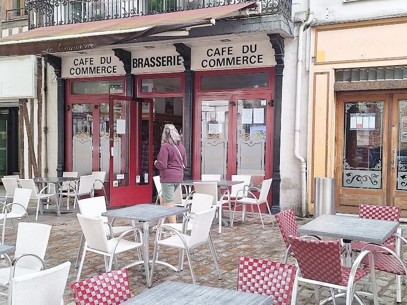 Restaurant Café du Commerce à Sézanne, France
