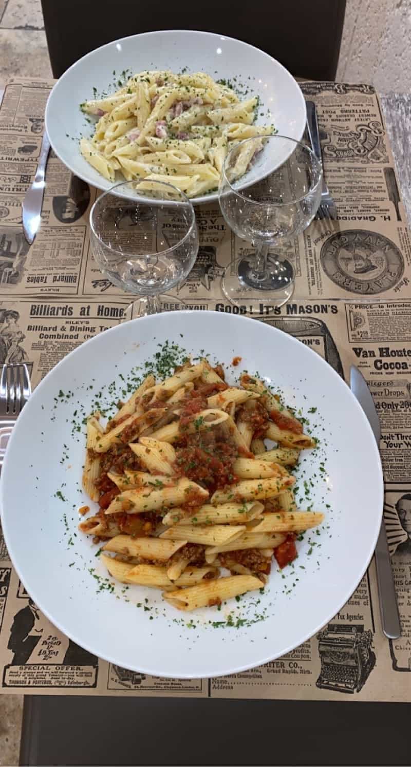 Restaurant Café La Royale à Gardanne, France