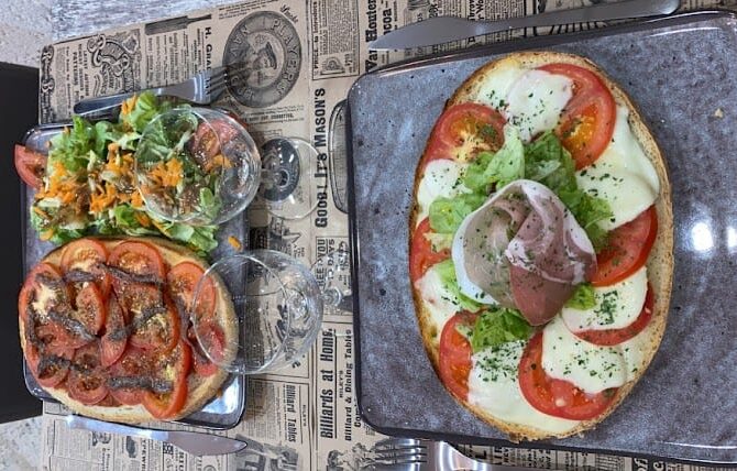 Restaurant Café La Royale à Gardanne, France