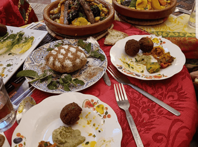 Cafe Restaurant Dar L’hssira à Marrakech, Maroc