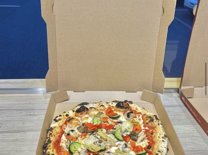 Restaurant Camion pizza au feu de bois- Casa Mia à Saint-Vrain, France