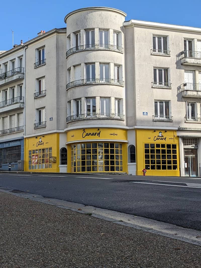 Restaurant Canard Café Cantine à Brest, France
