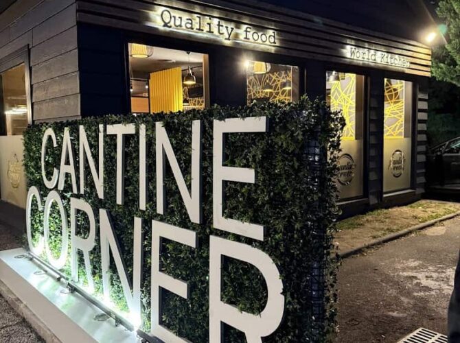 Restaurant Cantine Corner Eragny 95 à Éragny, France