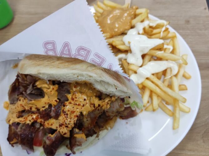 Restaurant CAPITAINE KEBAB à Ennery, France