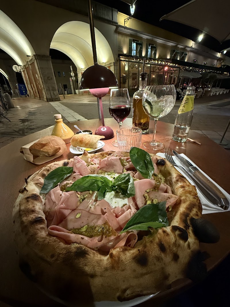 Restaurant Carmela à Nice, France