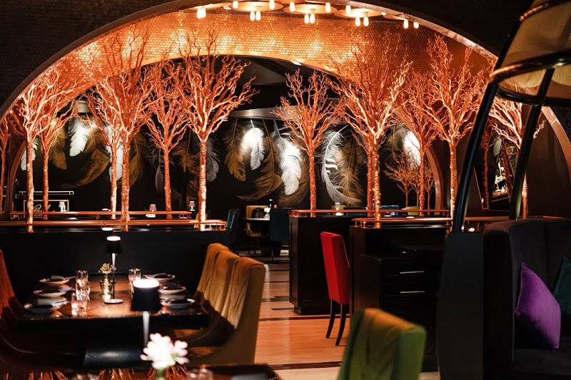 Carnival by Trèsind Restaurant & Bar | DIFC, Dubai à Dubaï, Émirats arabes unis