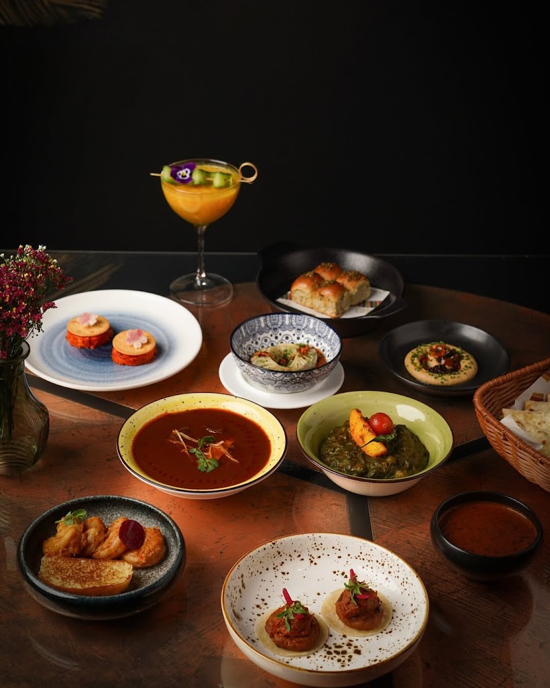 Carnival by Trèsind Restaurant & Bar | DIFC, Dubai à Dubaï, Émirats arabes unis