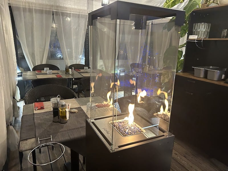 Restaurant Carré dés Lys à Bormes-les-Mimosas, France