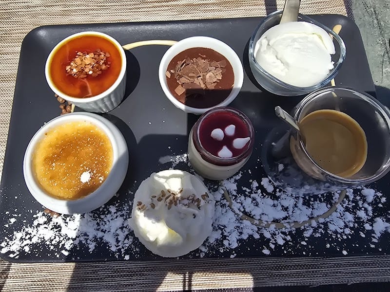 Restaurant Carré dés Lys à Bormes-les-Mimosas, France