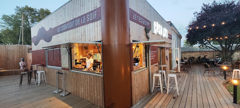 Restaurant Casa Loti à Rochefort, France