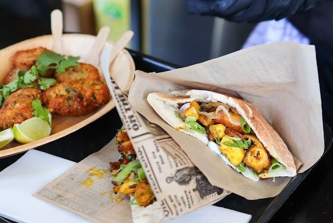 Restaurant Casa Loti à Rochefort, France