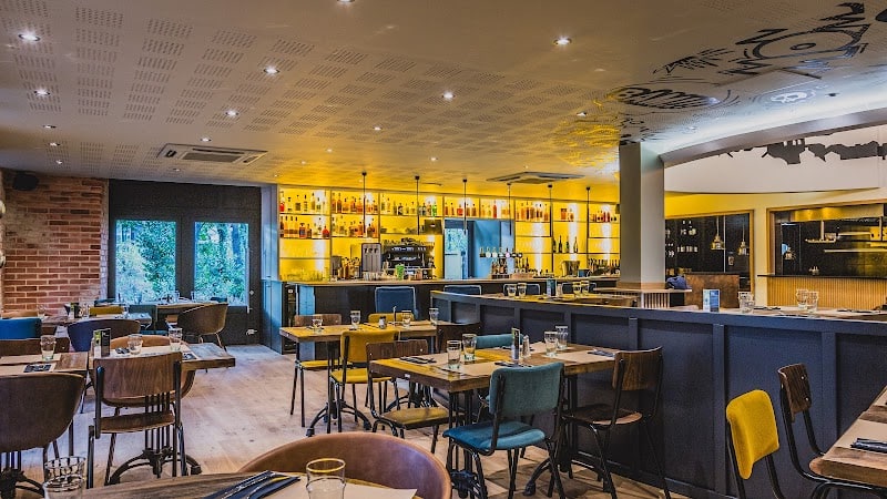 Restaurant CASERN à Dinan, France