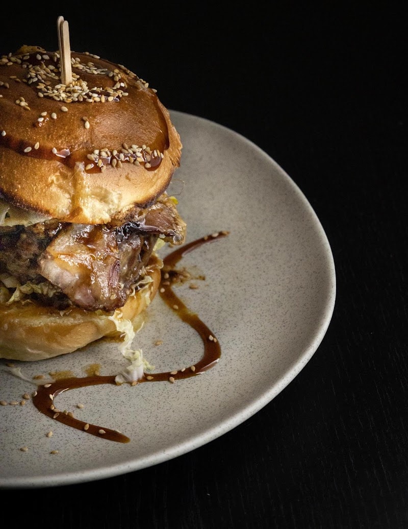 Restaurant Cellar à Paris, France